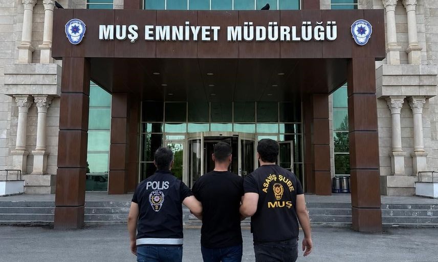Mücadele sonuç verdi: Muş’ta kesinleşmiş 10 yıl hapis cezası olan şahıs yakalandı