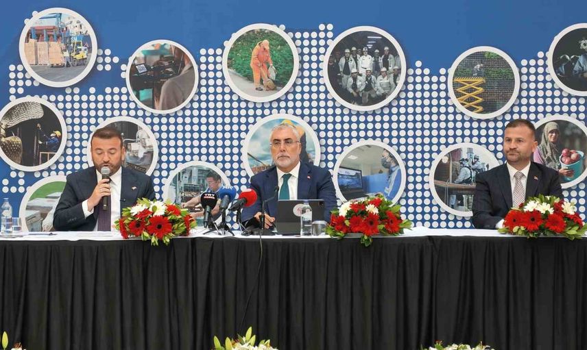 İstihdama 2,1 milyonluk hamle: 2029'da işsizlik yüzde 7,6 hedefleniyor