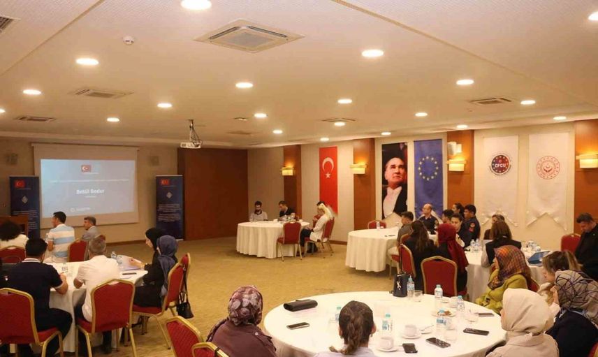 Deprem sonrası hizmetlerin güçlendirilmesi için Elazığ’da kurumlar bir araya geldi