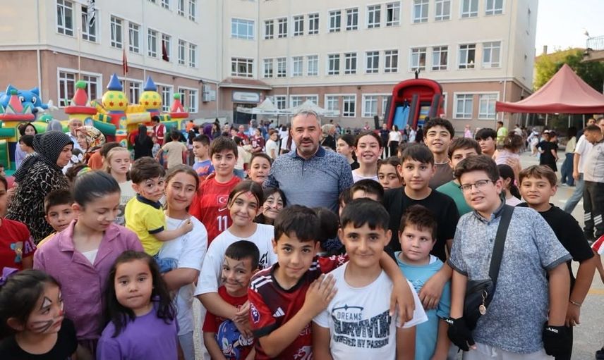 Pursaklar’da mahalle mahalle çocuk şenliği coşkusu