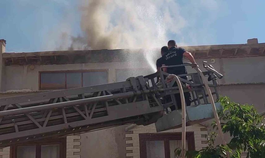 Kışlık hazırlık sırasında yakılan ateş teras katını kullanılmaz hale getirdi