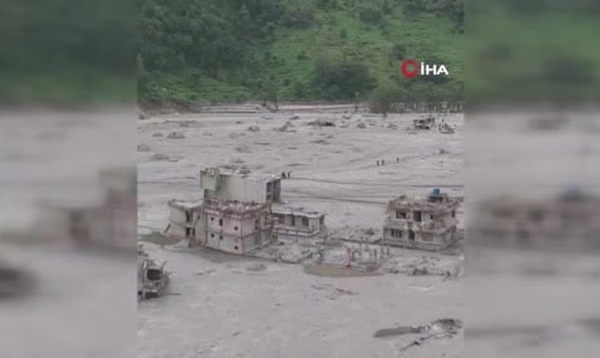 Himalayalar'da buzulanın kopuşu Bhotekoshi'de taşkını tetikledi: Nepal'de can kaybı 788'e çıktı