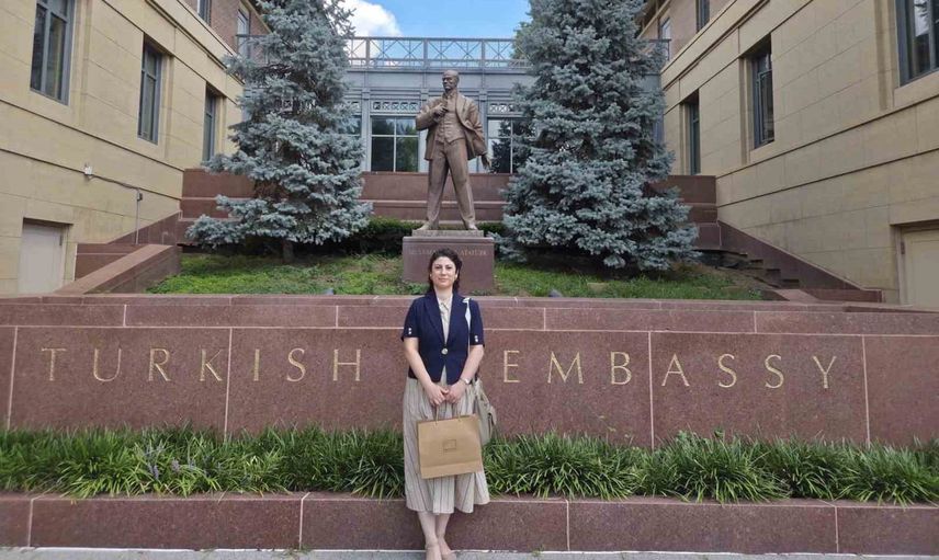 OMÜ'lü Prof. Dr. Ayşenur Büyükgöze Kavas'ın uluslararası ödülü ve gençlerin belirsizliği