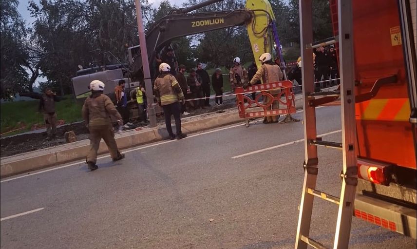 Bayrampaşa'da çalışma sırasında yol çöktü iddiası, ekipler sevk edildi
