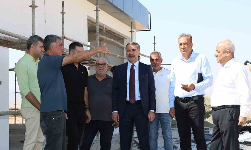 Elazığ'da yeni yaşam alanları için saha çalışmalarını denetledi