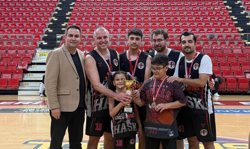 Kayseri'de Cumhuriyet Kupası 3x3'te heyecan Bro’s Basketbol ile sona erdi
