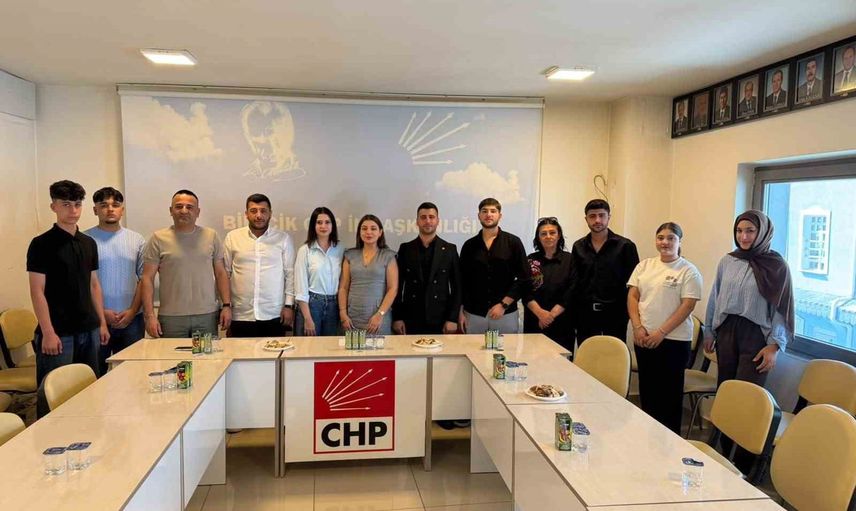 Gençliğin sesi: berfin karan bilecik’te gençlerle buluştu