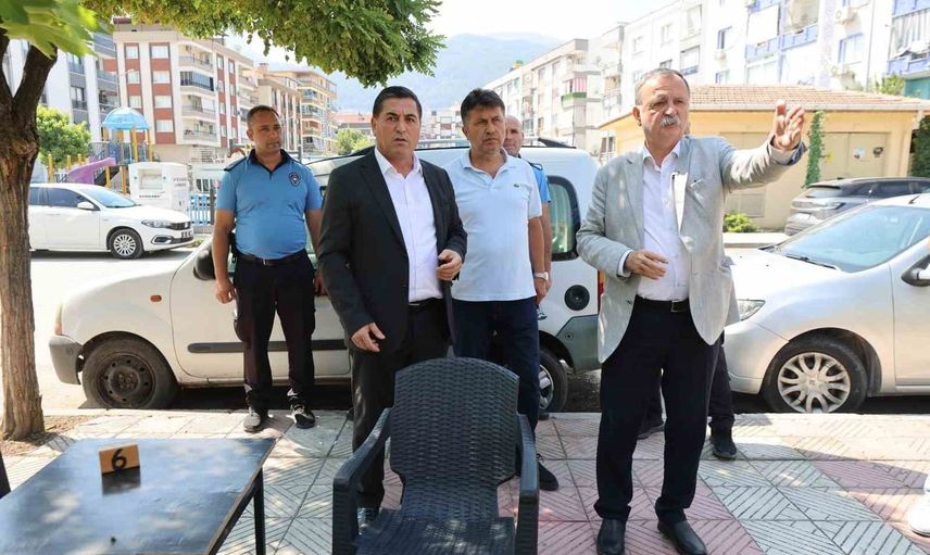 Parklar ortak kullanımda: Yunusemre'de kıraathanelere sıkı denetim