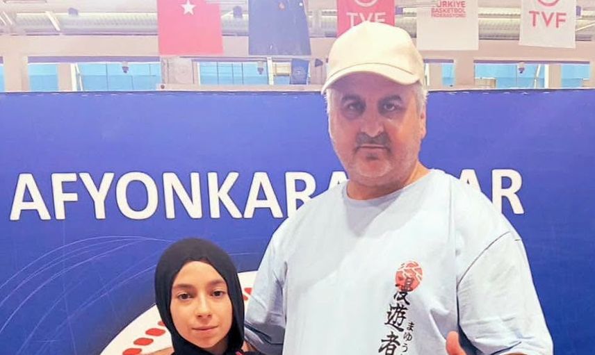 Erzincanlı Halime Zümra Albayrak Afyonkarahisar'da ANALİG bronz madalya kazandı