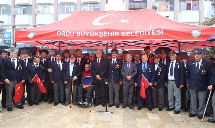 Ordu'da gaziler mehteran ve yürüyüşle anıldı