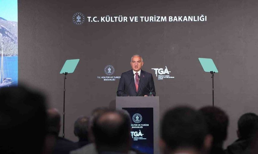 Turizm gelirinde rekor: ilk dokuz ayda 51,3 milyar dolar gelir elde edildi