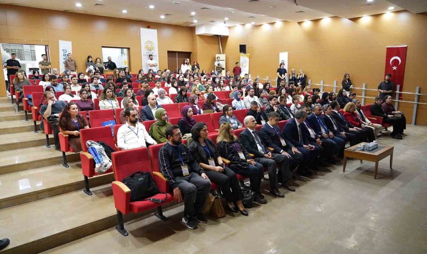 Bartın'da çeviri ve yapay zekâ odağında uluslararası buluşma: 6. uluslararası dil ve çeviribilim kongresi