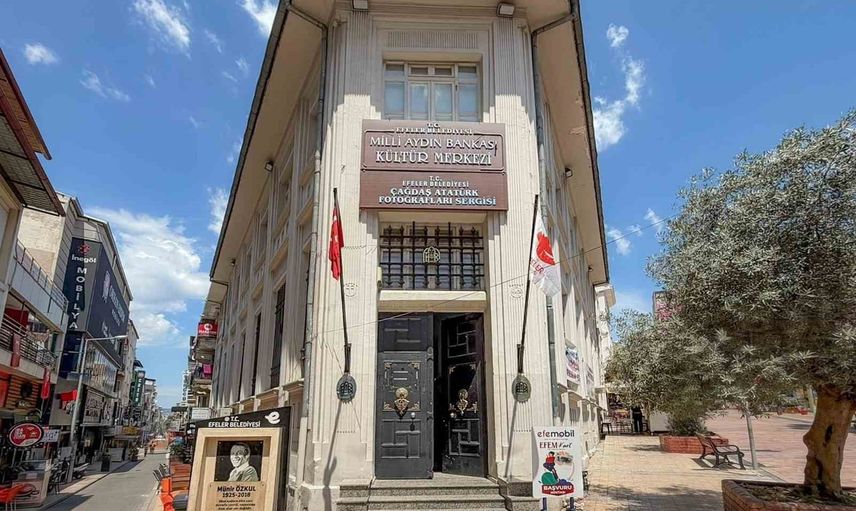 Efeler'de zaferden kurtuluşa bir tarih yolculuğu sergisi