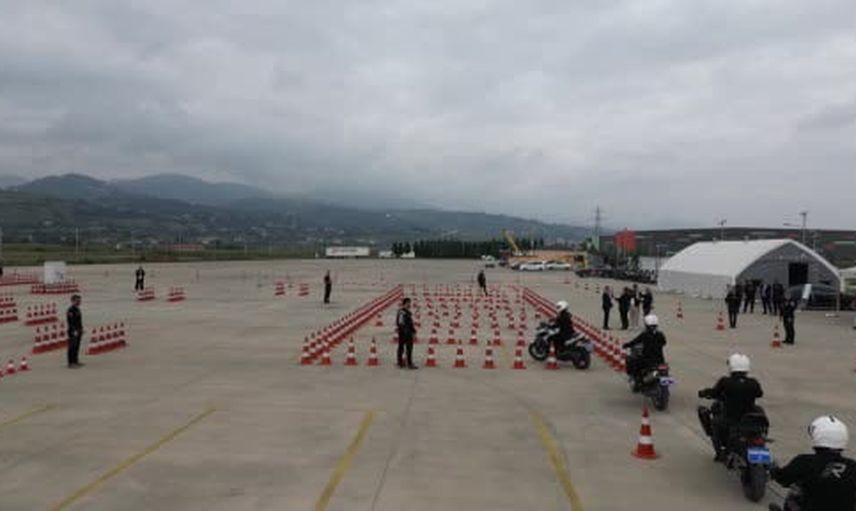 motosiklet ambulanslar 90 saniyede hazırlanıp 3 dakikada vakada oluyor