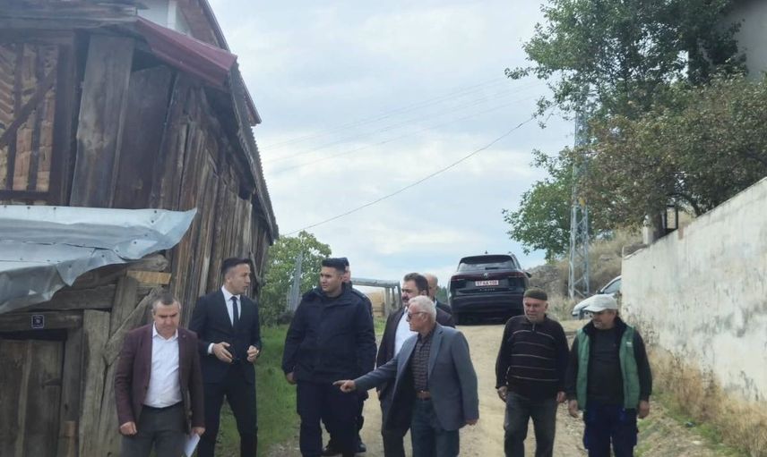 Köy yolları için yerinde tespit: Saraydüzü ekipleri Çalpınar'da