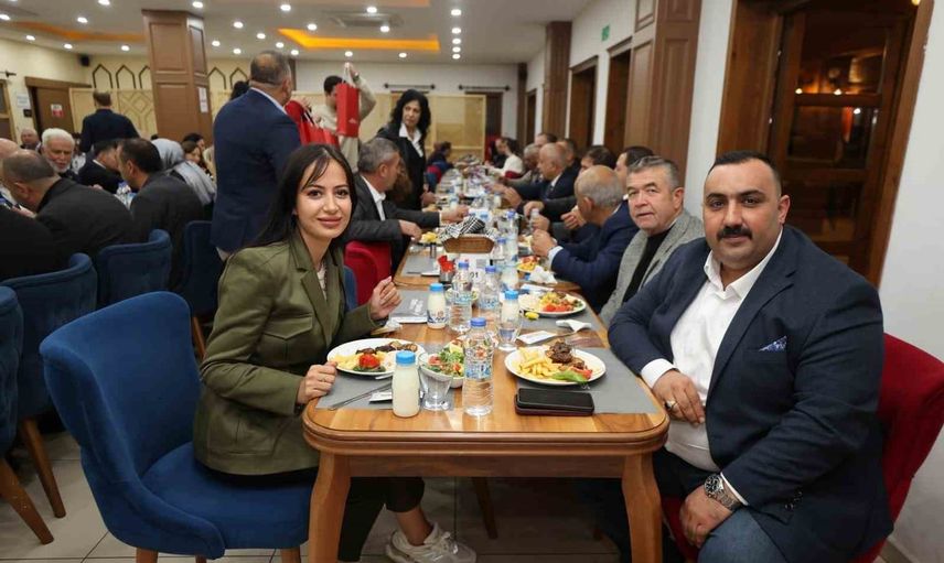 Yunusemre’de muhtarlarla dayanışma buluşması
