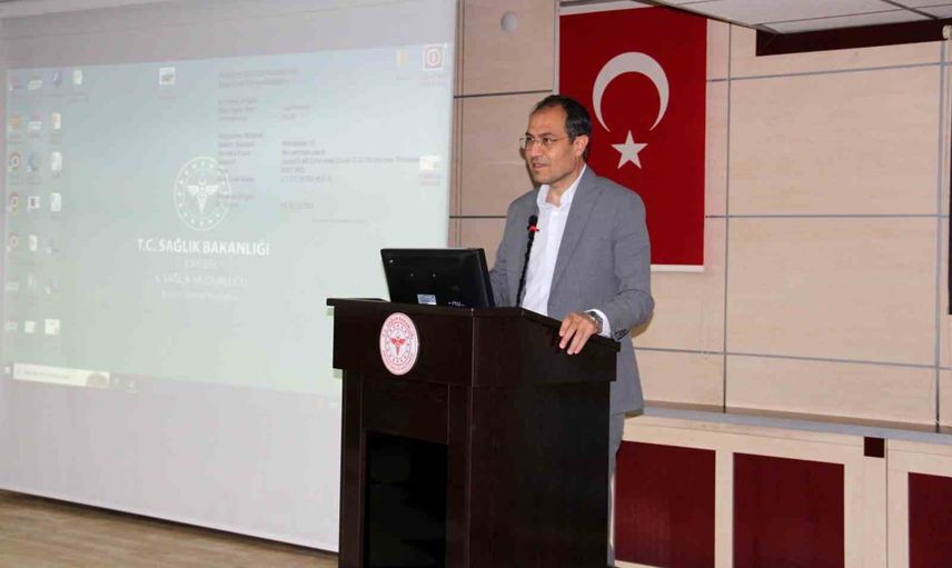 Kayseri'de yeni pratisyen hekimlere mesleğe uyum odaklı oryantasyon
