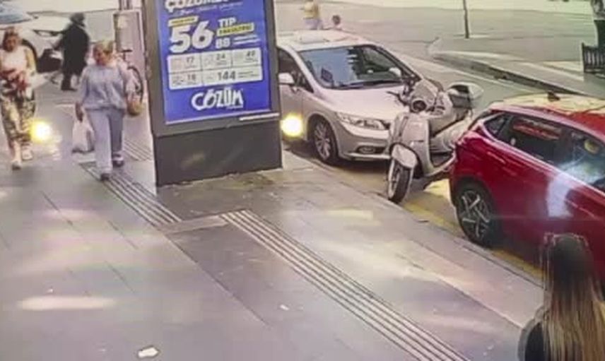 Samsun'da yaya yolunda çarpılan iki kuşak: kaza anı güvenlik kamerasında