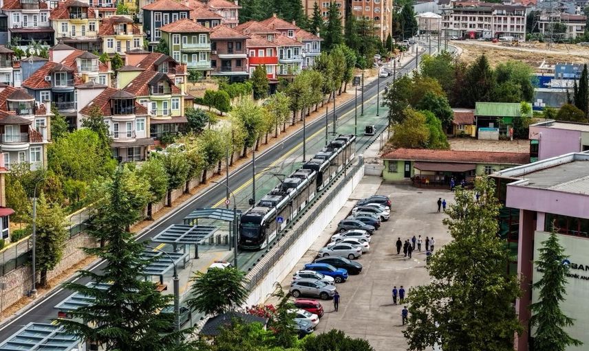 Akçaray kapasite artışıyla günlük rekor kırdı: 85 bin 546 yolcu