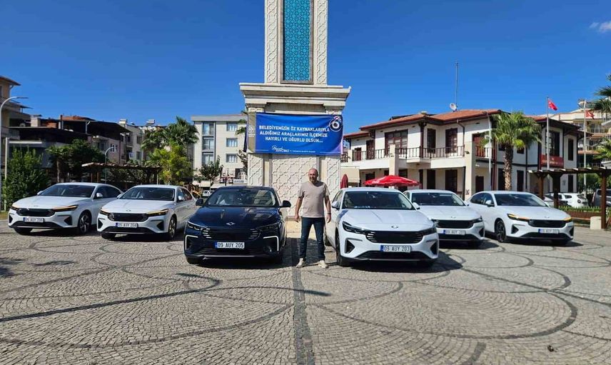Belediye filosu elektriğe geçiyor: Germencik'te Togg'lar meydanda