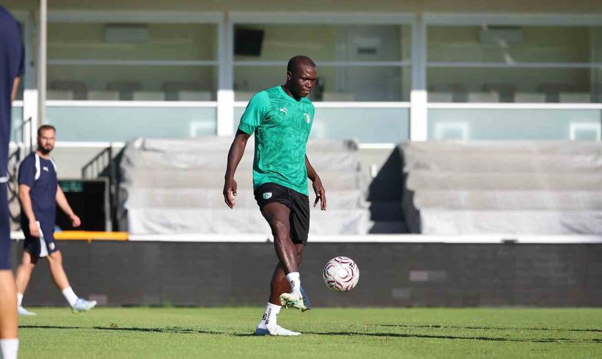 Bodrum FK sahasında Keçiörengücü sınavında