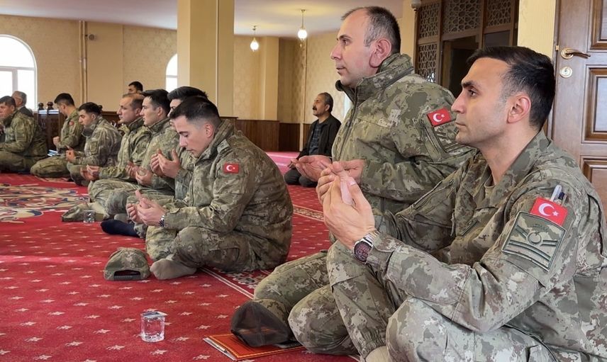 Yüksekova’da minnet ve dualarla şehit Ziyar Koparan anıldı