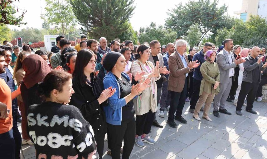 Elazığ Özel Medikal Hospital'de maaş krizi: sağlıkçılar protesto etti