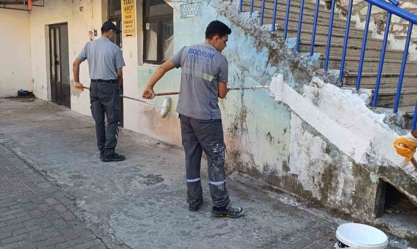 Kentin simgesi canlı tutuluyor: Bodrum'da mavi ve beyaz dokunun yenilenmesi