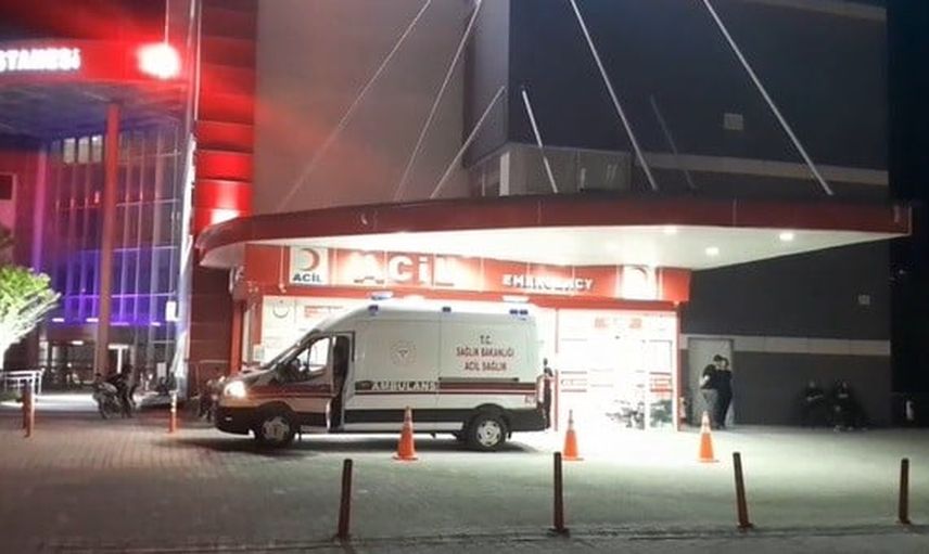 Karapınar'da kavşakta yaşanan çarpışma iki kişiyi yaraladı