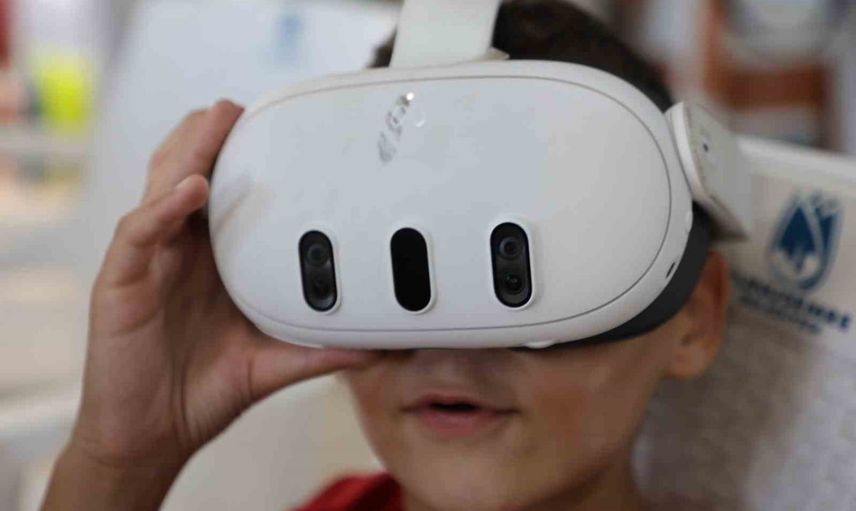 Yunusemreli minikler planetaryum ve vr ile keşif yolculuğuna çıktı