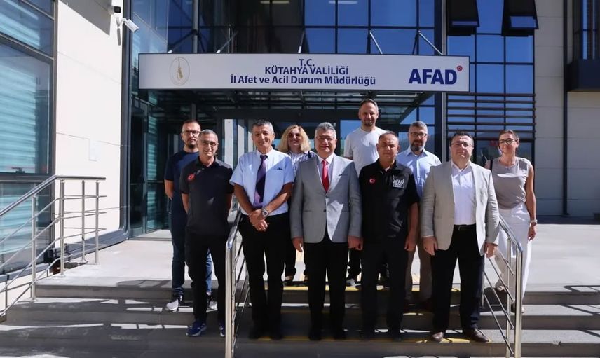 DPÜ rektörü Kızıltoprak'tan AFAD il müdürlüğüne ziyaret