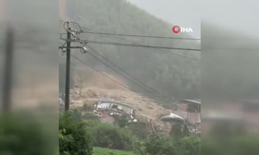 Jiangxi'de Saudel sonrası ji'an'ın suichuan ilçesinde toprak kayması: bir ölü, 11 kişi kayıp