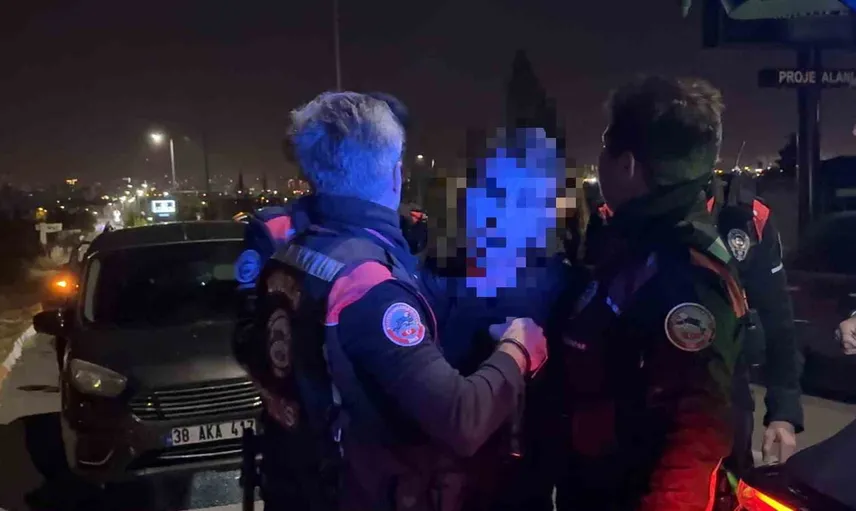 Kayseri'de 'dur' ihtarına uymayan genç sürücü 335 bin TL ceza aldı