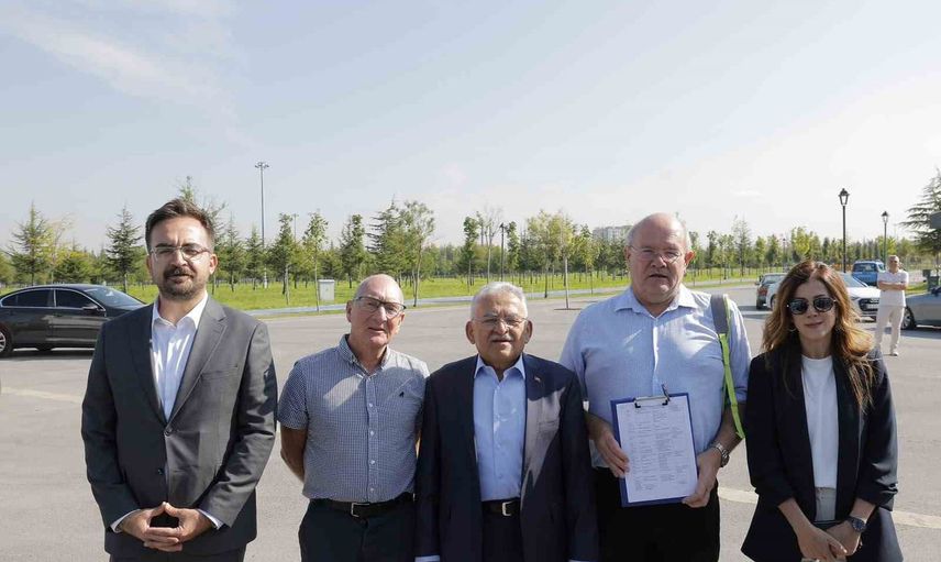 Kayseri'nin Recep Tayyip Erdoğan Millet Bahçesi'ne yeşil bayrak ödülü