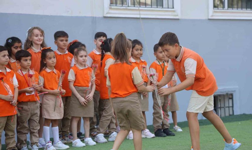 Hatay’da okullar yeniden sınıflarda: 360 bin öğrenci ders başında
