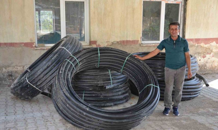 Kırsala can suyu: Antalya Büyükşehir 12 bin 300 metre boru ulaştırdı