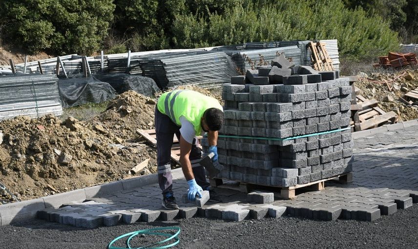 Caferli sokaklarında kilit parke seferberliği: 25 bin metrekarelik yenileme