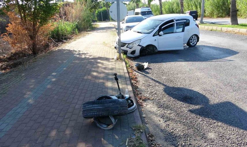 Manavgat'ta aynı caddede kısa arayla iki kaza: üç kişi yaralandı