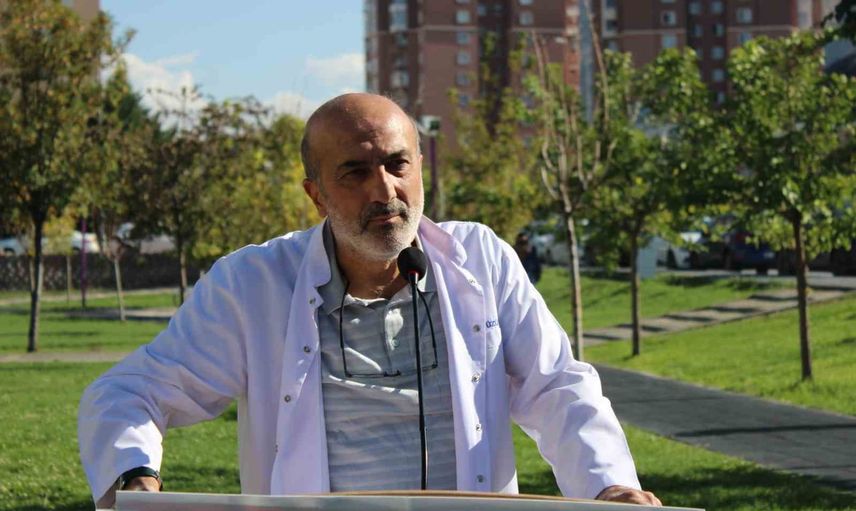 Kayseri'de 12 metreye sığmayan isimler: sağlıkçılar Gazze'deki çocukları andı