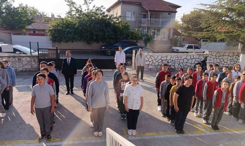 Bolvadin'de eğitimde dijital dönüşüm vurgusu: MEBİ etkin kullanılmalı