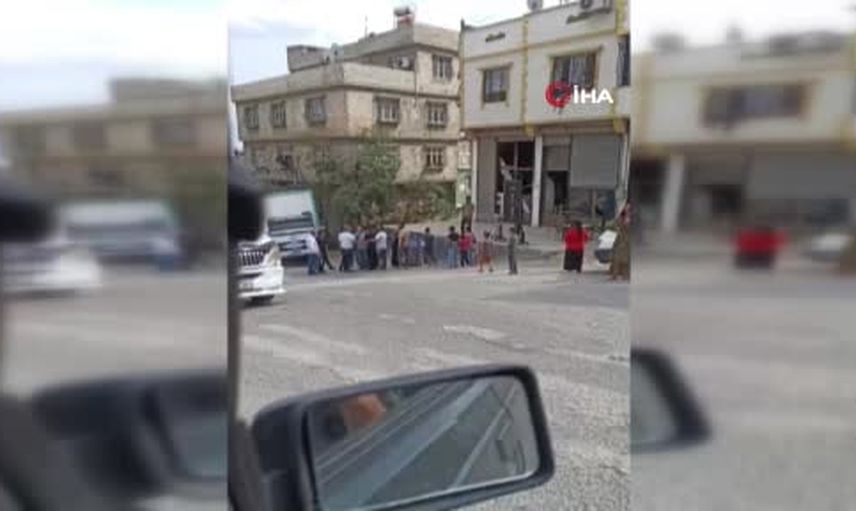Gaziantep'te yokuşta freni boşalan kamyon mahallede paniğe neden oldu