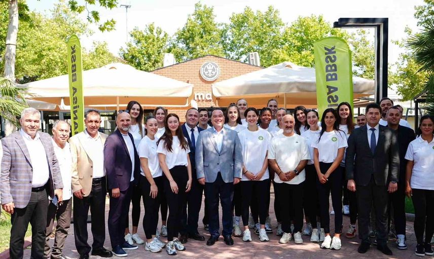 Dutlulu: manisa bbsk'da hedef sürdürülebilir başarı ve gençlere rol model olmak