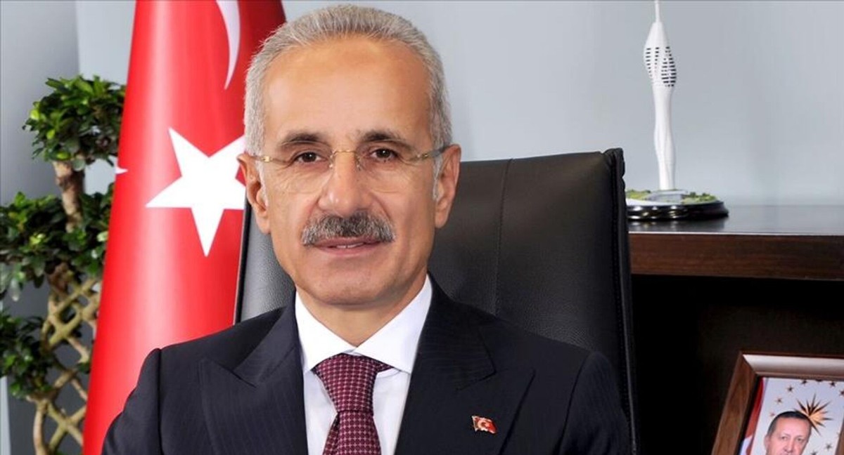 Ulaştırma ve Altyapı Bakanı Abdulkadir Uraloğlu,