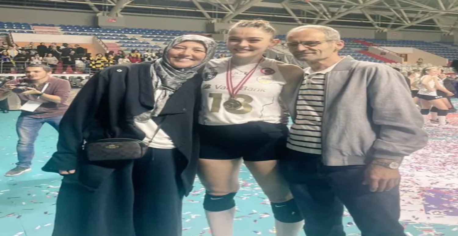 Ünlü sporcu Zehra Güneş