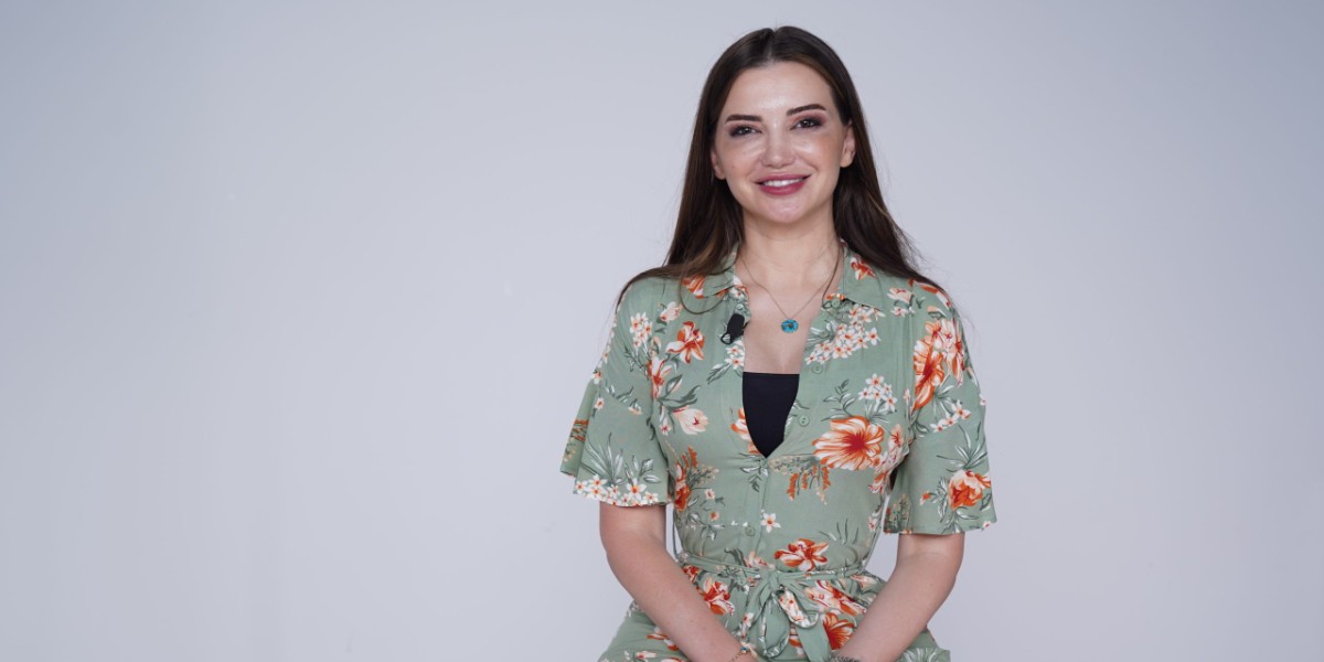 Esra Ezmeci'ye Yok Artık Dedirten Bir Soru Soruldu