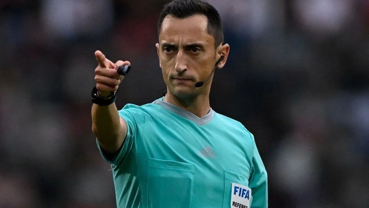 Galatasaray-Manchester United maçının hakemi