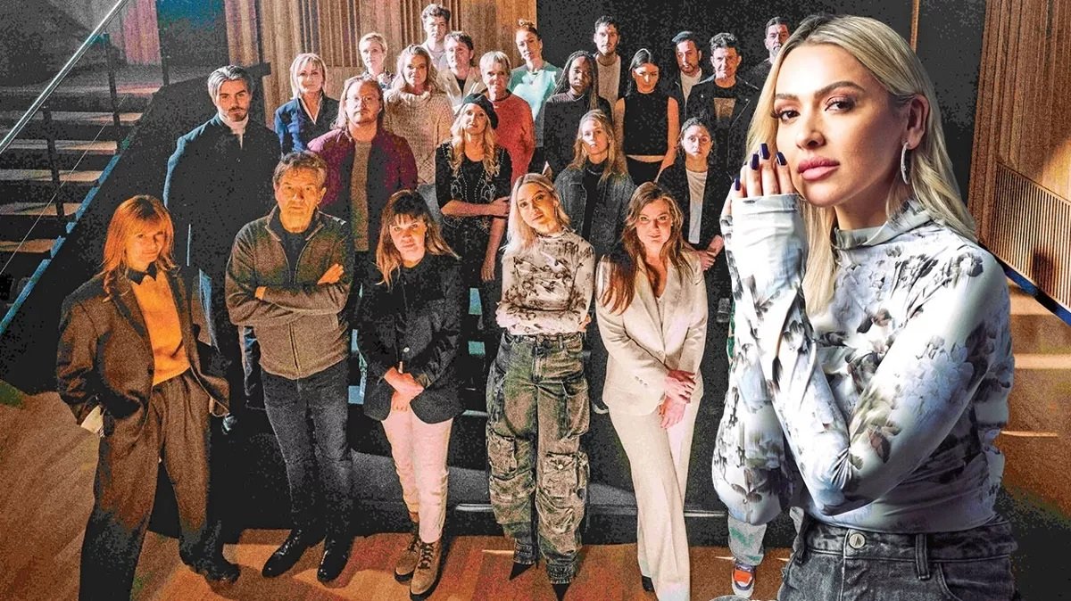 Hadise: Sahnede Fırlattığım Yüzük O Değildi