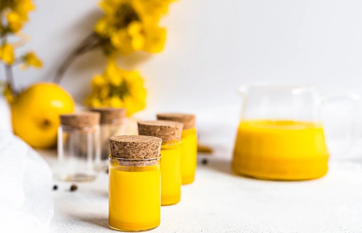 Zencefil Shot Tarifi: Taze Zencefil, Limon ve Diğer Malzemelerle Yapılan Sağlık İksiri