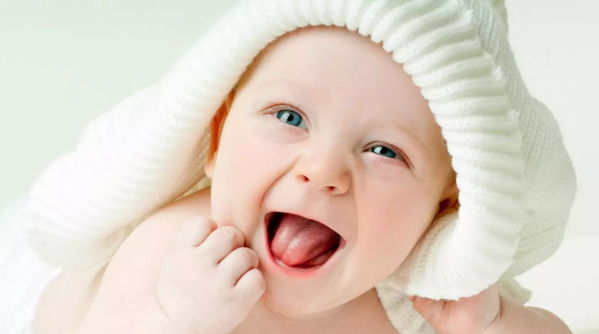 Kız Bebek İsimleri Rehberi: Güzel, Anlamlı ve Özgün İsimler ve Anlamları