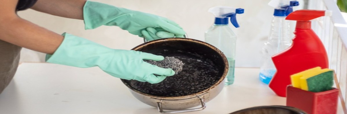 yanık tencere dibi nasıl temizlenir